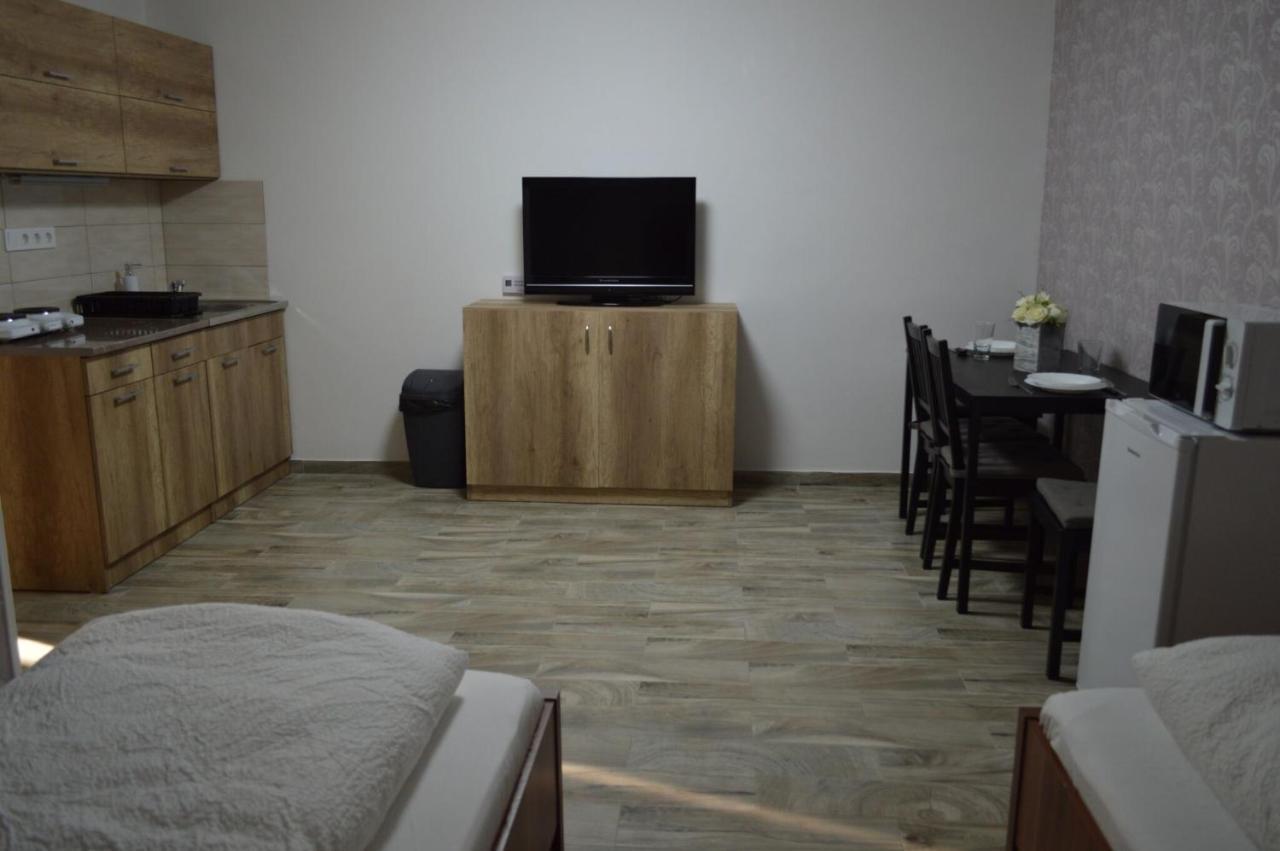 Apartamento Bettina Vendégház Kiskoros Exterior foto