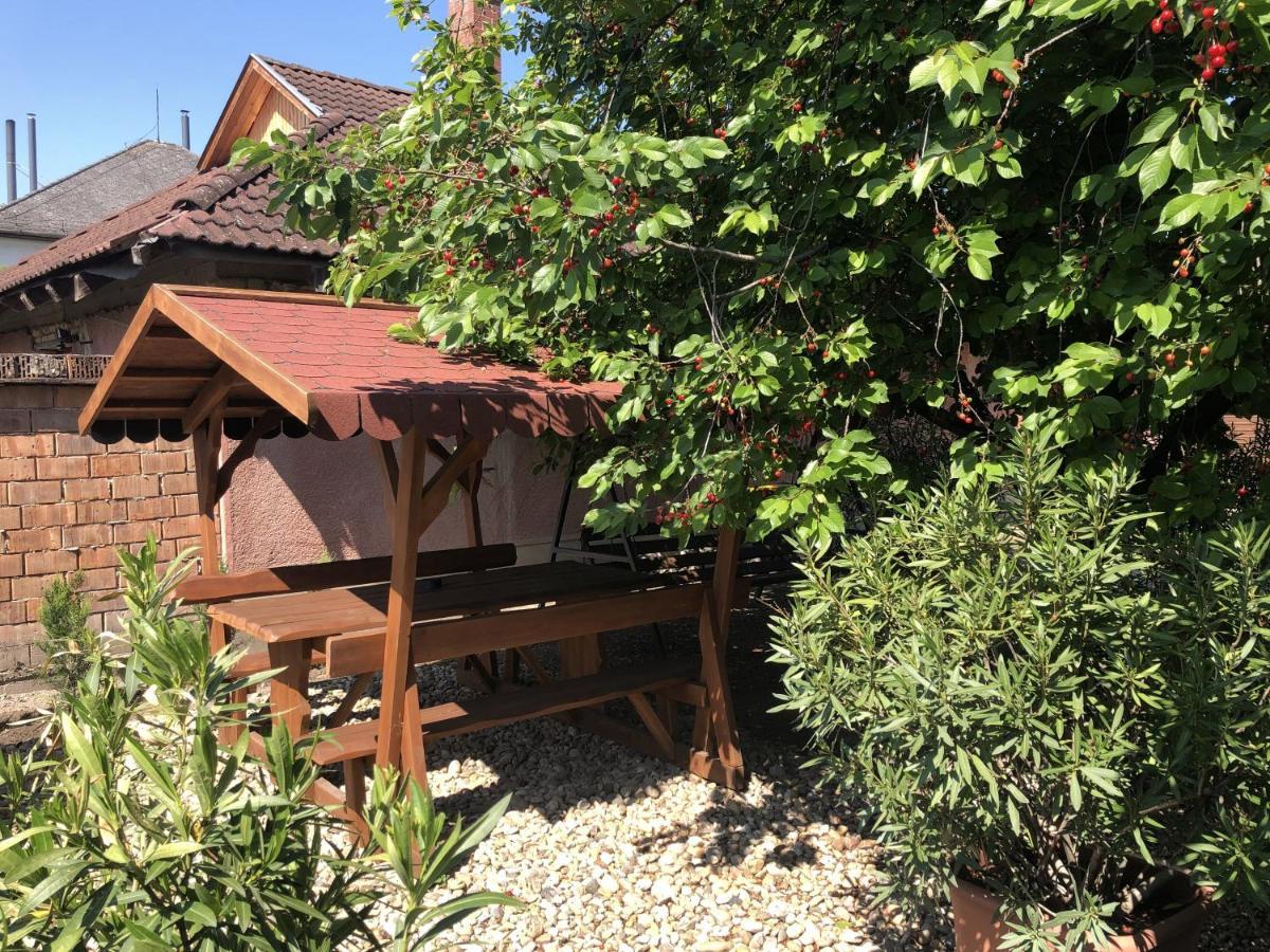 Apartamento Bettina Vendégház Kiskoros Exterior foto