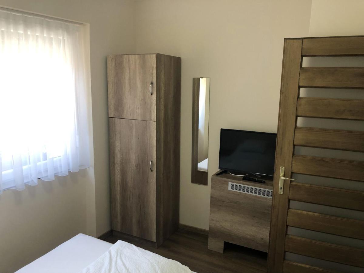 Apartamento Bettina Vendégház Kiskoros Exterior foto